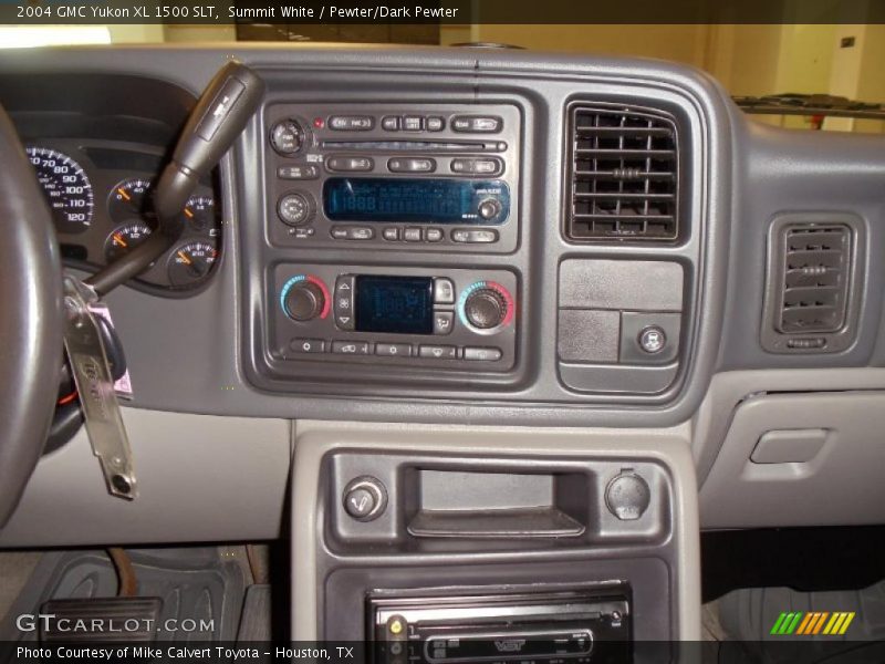 Summit White / Pewter/Dark Pewter 2004 GMC Yukon XL 1500 SLT