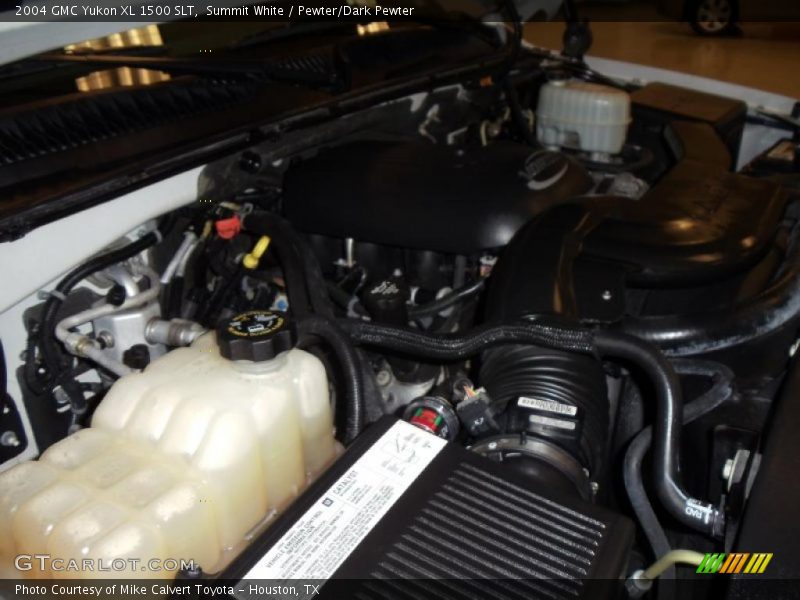 Summit White / Pewter/Dark Pewter 2004 GMC Yukon XL 1500 SLT