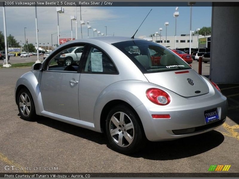 Reflex Silver / Grey 2006 Volkswagen New Beetle 2.5 Coupe
