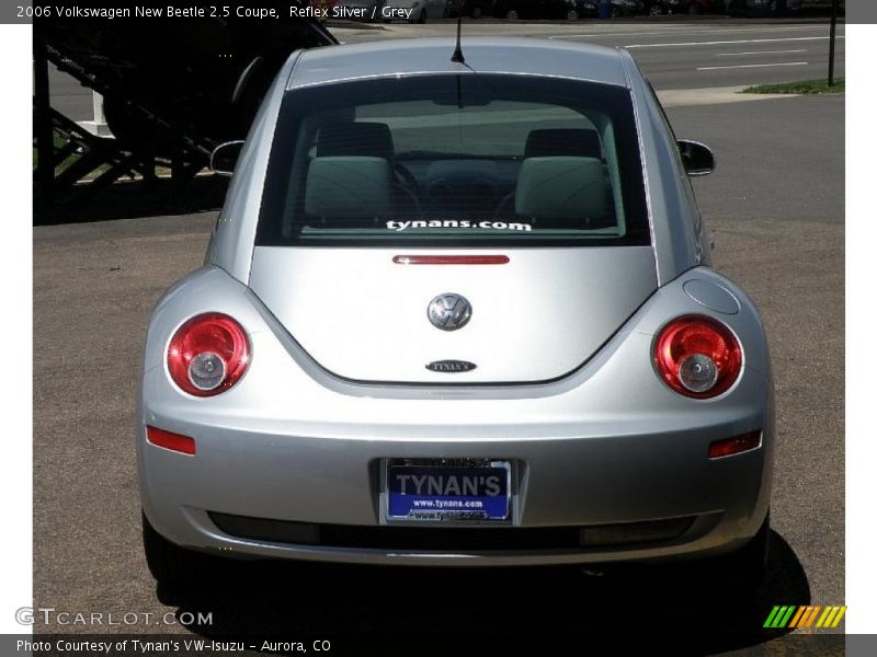 Reflex Silver / Grey 2006 Volkswagen New Beetle 2.5 Coupe