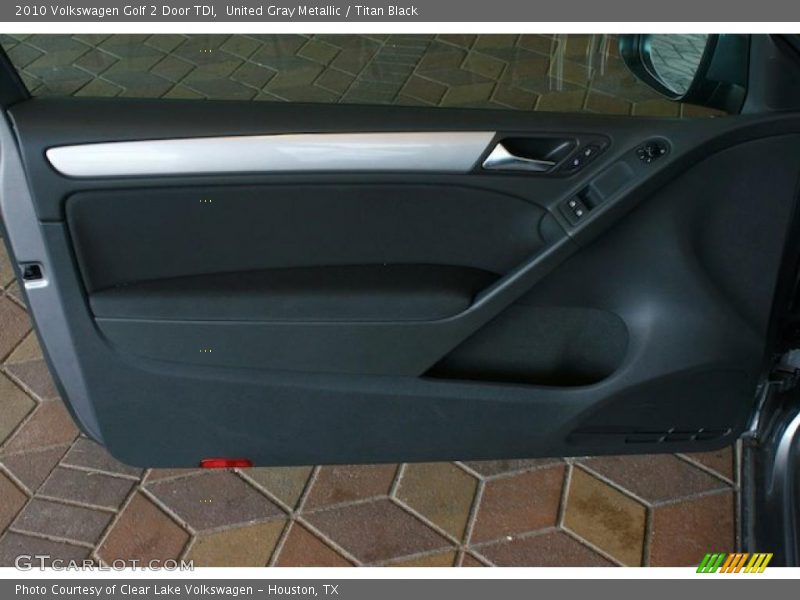United Gray Metallic / Titan Black 2010 Volkswagen Golf 2 Door TDI