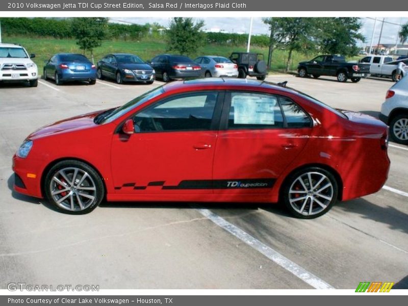 Salsa Red / Interlagos Plaid Cloth 2010 Volkswagen Jetta TDI Cup Street Edition