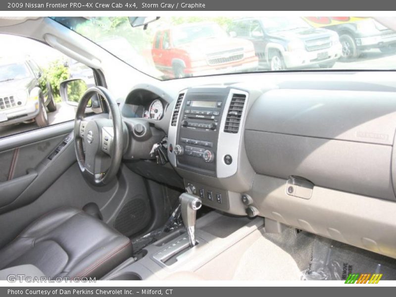 Storm Gray / Graphite 2009 Nissan Frontier PRO-4X Crew Cab 4x4