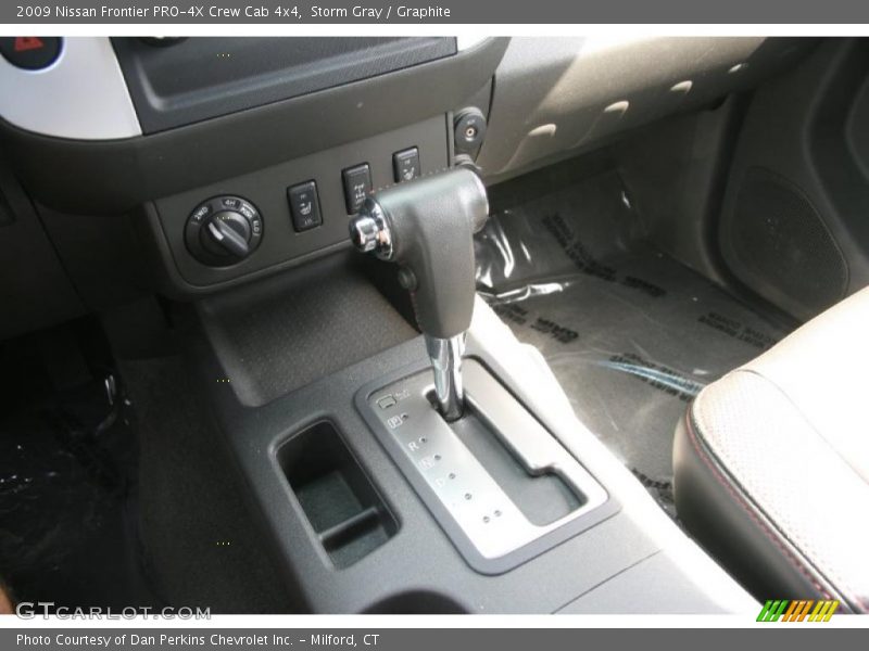 Storm Gray / Graphite 2009 Nissan Frontier PRO-4X Crew Cab 4x4