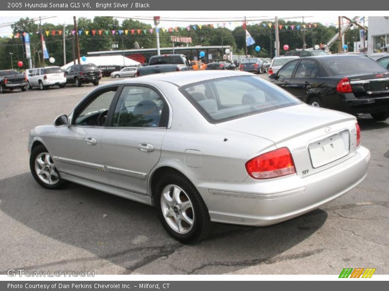 Bright Silver / Black 2005 Hyundai Sonata GLS V6