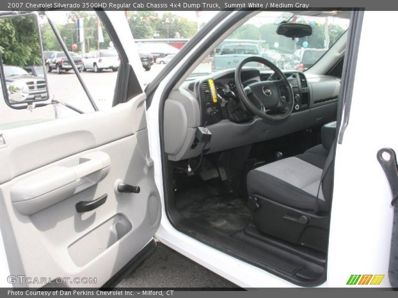 Summit White / Medium Gray 2007 Chevrolet Silverado 3500HD Regular Cab Chassis 4x4 Dump Truck