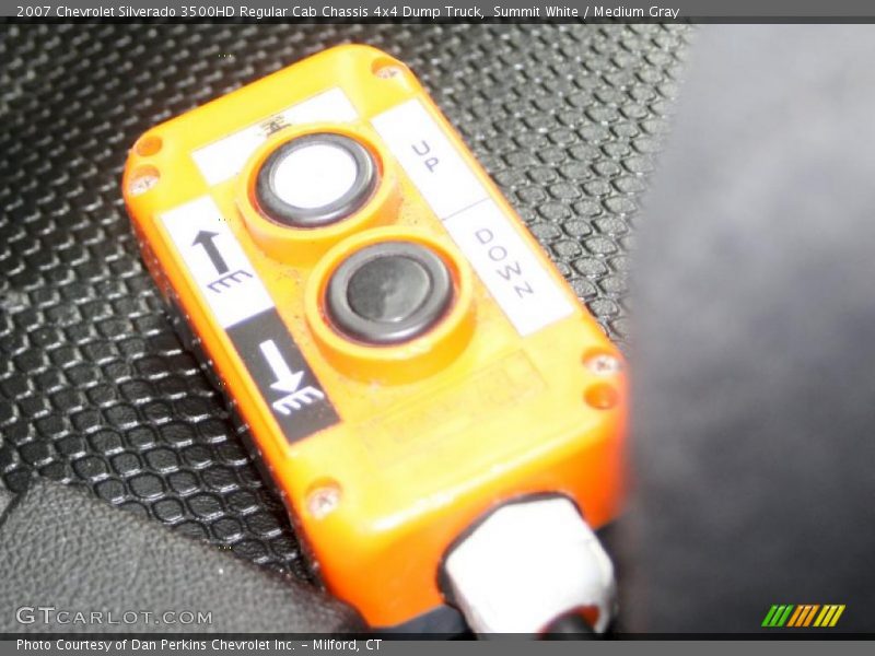 Summit White / Medium Gray 2007 Chevrolet Silverado 3500HD Regular Cab Chassis 4x4 Dump Truck