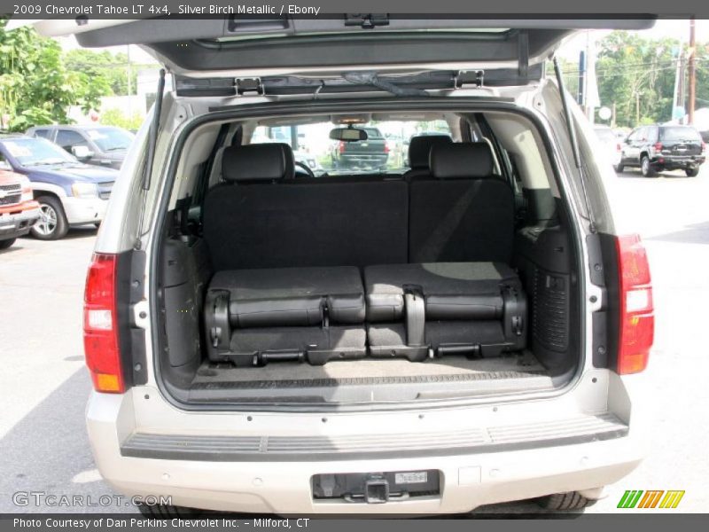 Silver Birch Metallic / Ebony 2009 Chevrolet Tahoe LT 4x4