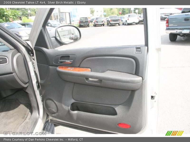 Silver Birch Metallic / Ebony 2009 Chevrolet Tahoe LT 4x4