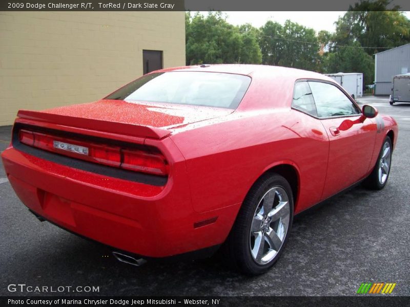 TorRed / Dark Slate Gray 2009 Dodge Challenger R/T