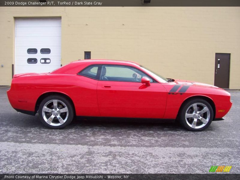 TorRed / Dark Slate Gray 2009 Dodge Challenger R/T