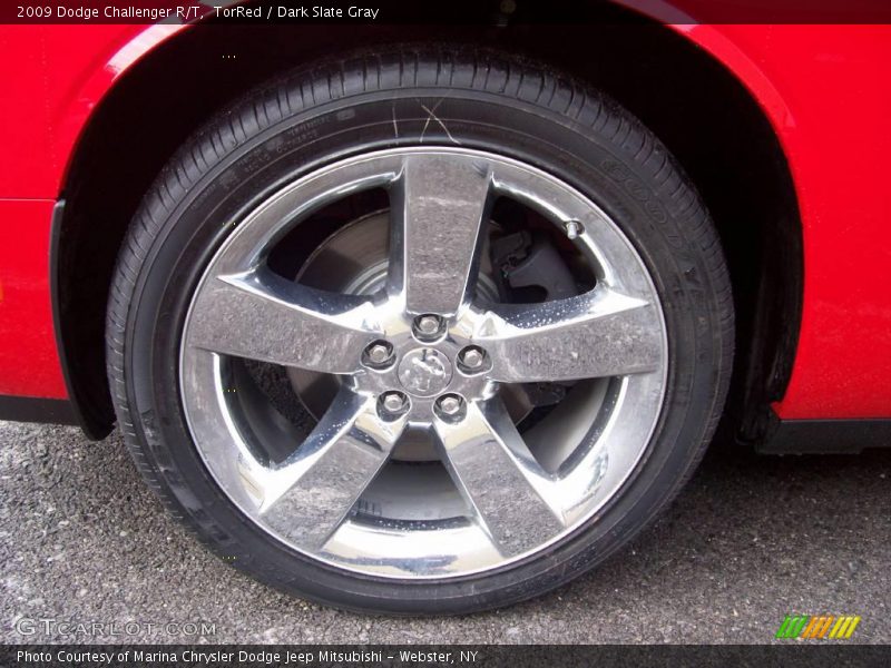 TorRed / Dark Slate Gray 2009 Dodge Challenger R/T