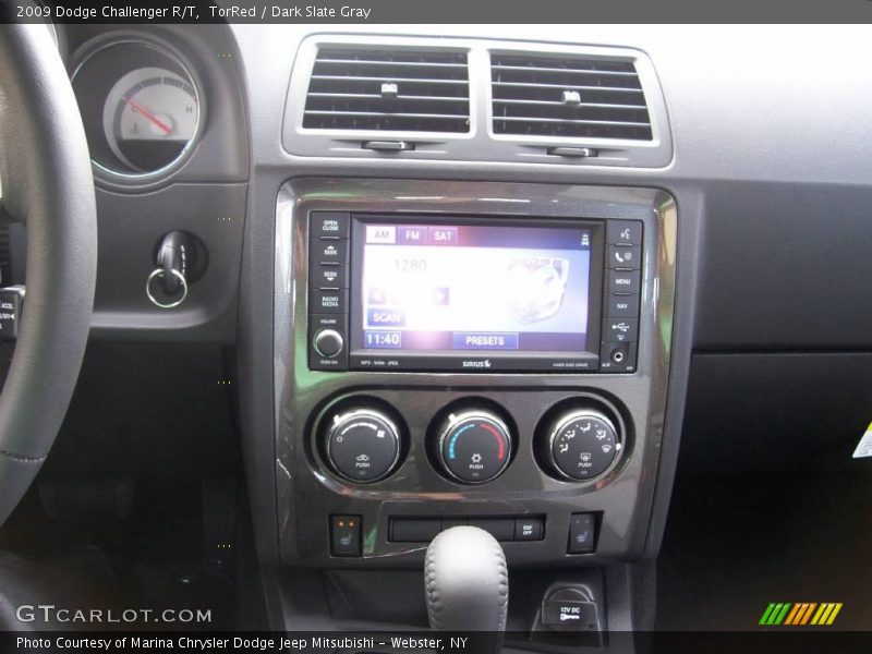 TorRed / Dark Slate Gray 2009 Dodge Challenger R/T