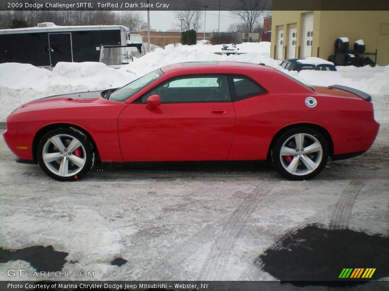 TorRed / Dark Slate Gray 2009 Dodge Challenger SRT8