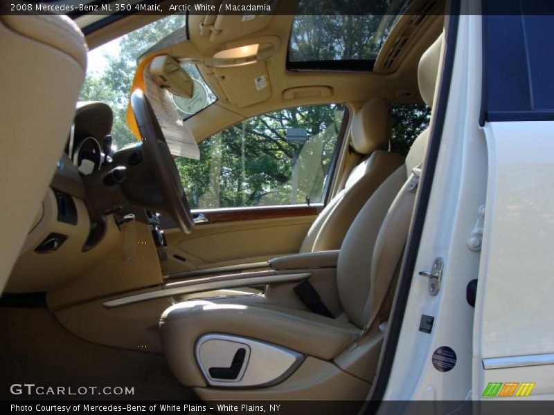 Arctic White / Macadamia 2008 Mercedes-Benz ML 350 4Matic