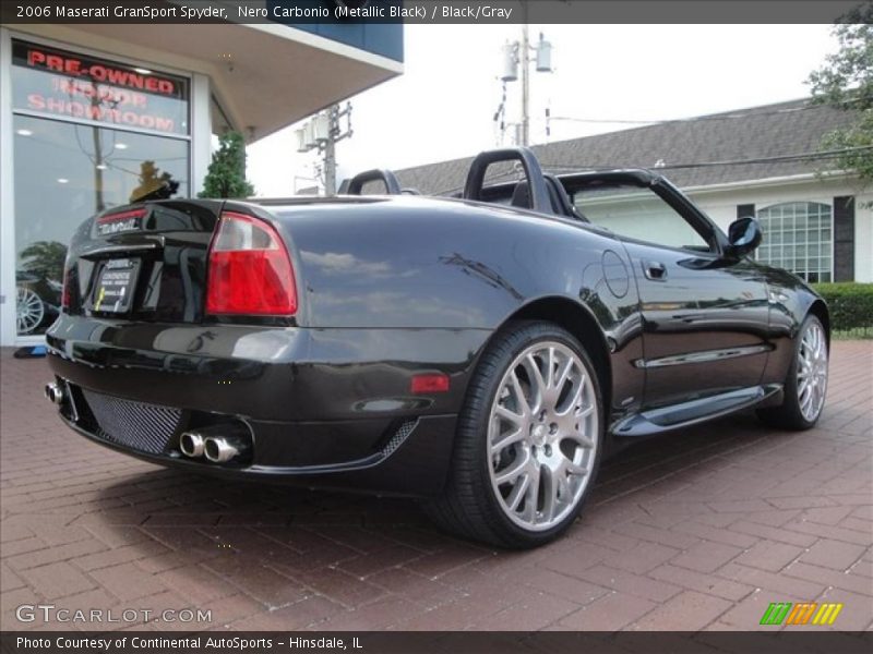 Nero Carbonio (Metallic Black) / Black/Gray 2006 Maserati GranSport Spyder