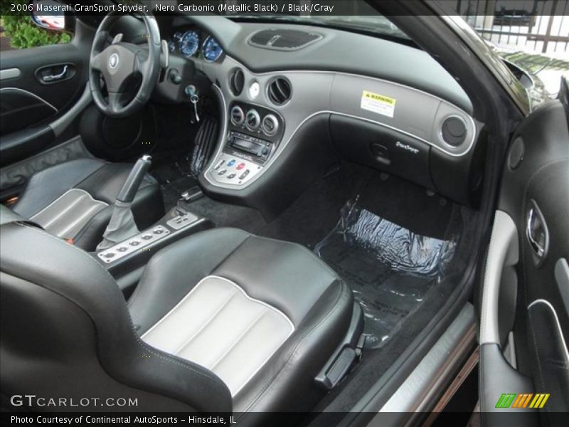  2006 GranSport Spyder Black/Gray Interior