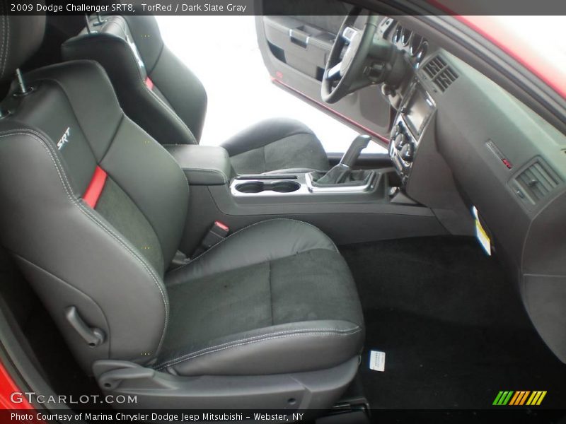 TorRed / Dark Slate Gray 2009 Dodge Challenger SRT8