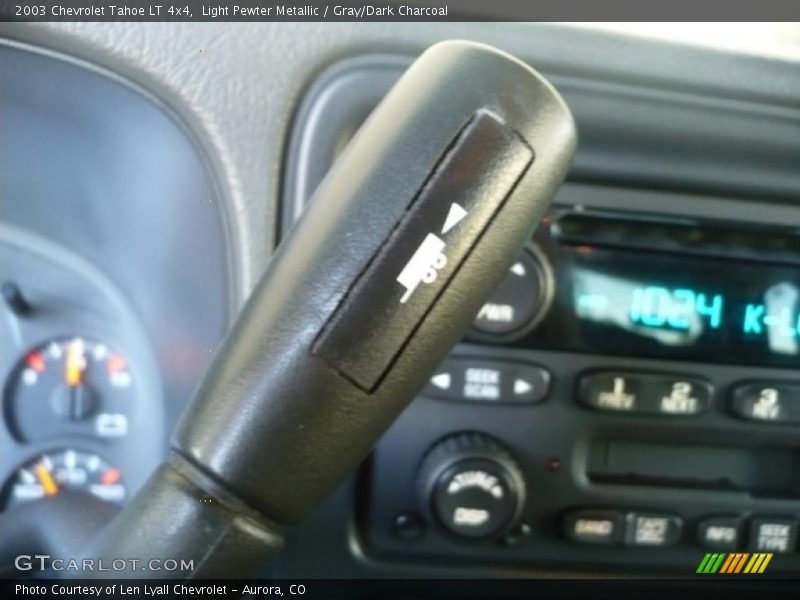 Light Pewter Metallic / Gray/Dark Charcoal 2003 Chevrolet Tahoe LT 4x4