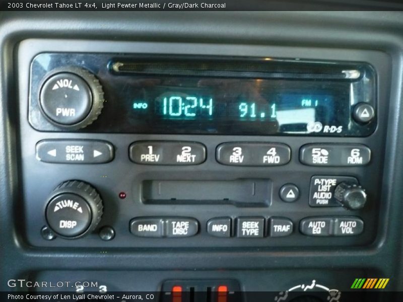 Light Pewter Metallic / Gray/Dark Charcoal 2003 Chevrolet Tahoe LT 4x4