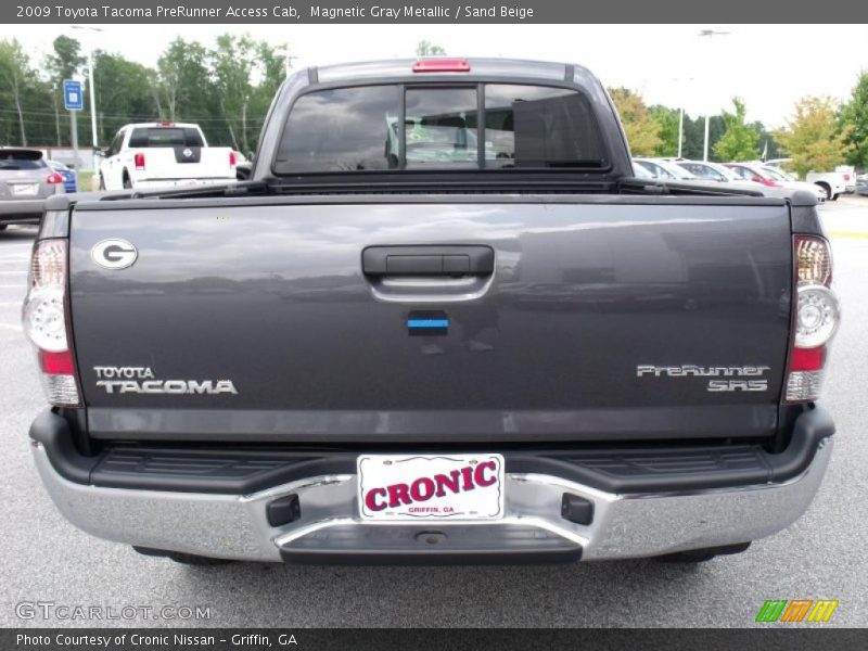 Magnetic Gray Metallic / Sand Beige 2009 Toyota Tacoma PreRunner Access Cab