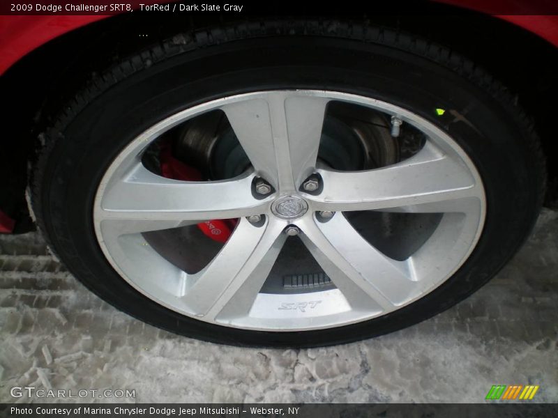 TorRed / Dark Slate Gray 2009 Dodge Challenger SRT8