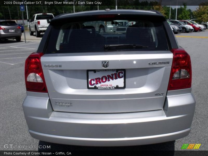 Bright Silver Metallic / Dark Slate Gray 2009 Dodge Caliber SXT