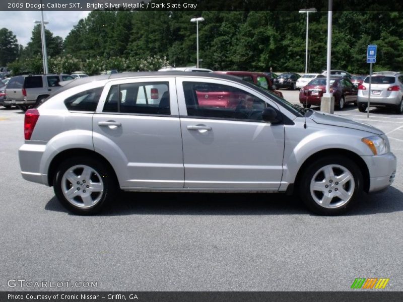 Bright Silver Metallic / Dark Slate Gray 2009 Dodge Caliber SXT