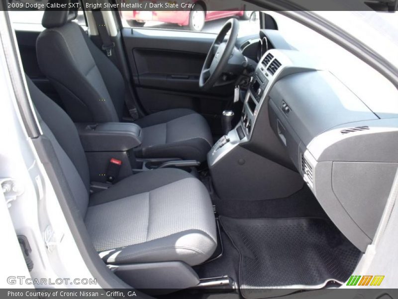 Bright Silver Metallic / Dark Slate Gray 2009 Dodge Caliber SXT