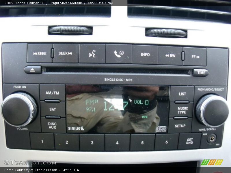 Bright Silver Metallic / Dark Slate Gray 2009 Dodge Caliber SXT