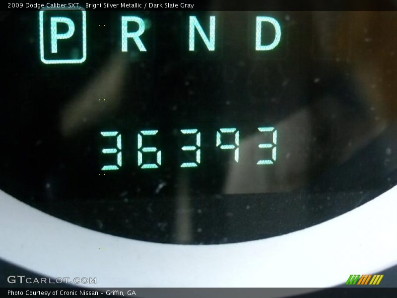 Bright Silver Metallic / Dark Slate Gray 2009 Dodge Caliber SXT