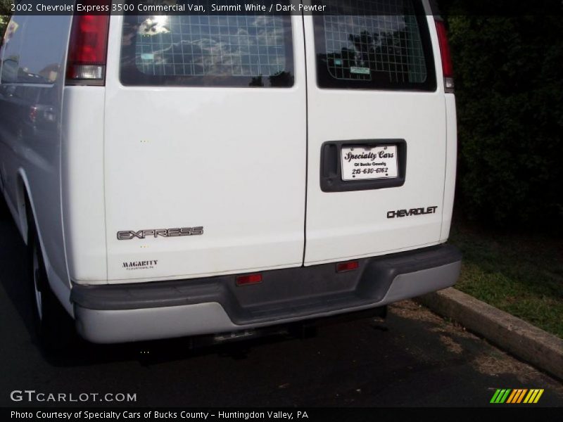 Summit White / Dark Pewter 2002 Chevrolet Express 3500 Commercial Van