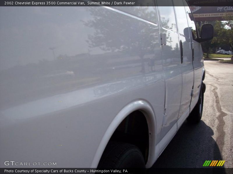 Summit White / Dark Pewter 2002 Chevrolet Express 3500 Commercial Van
