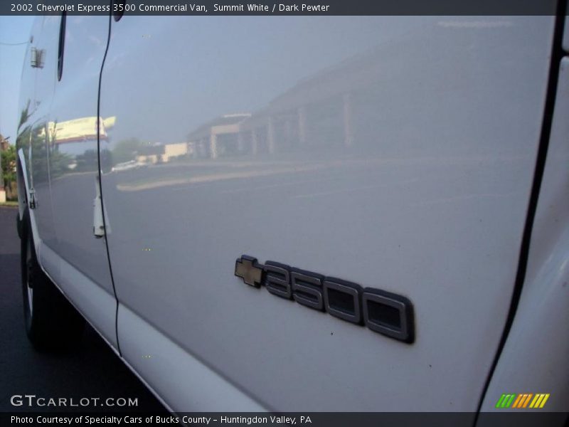 Summit White / Dark Pewter 2002 Chevrolet Express 3500 Commercial Van