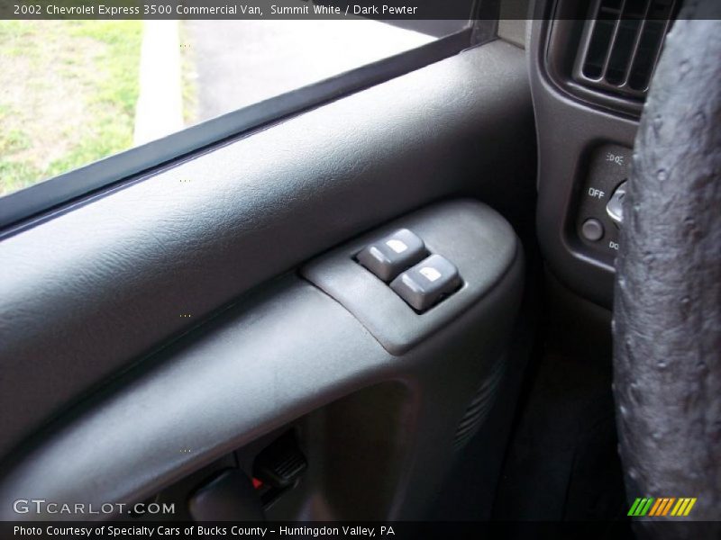 Summit White / Dark Pewter 2002 Chevrolet Express 3500 Commercial Van
