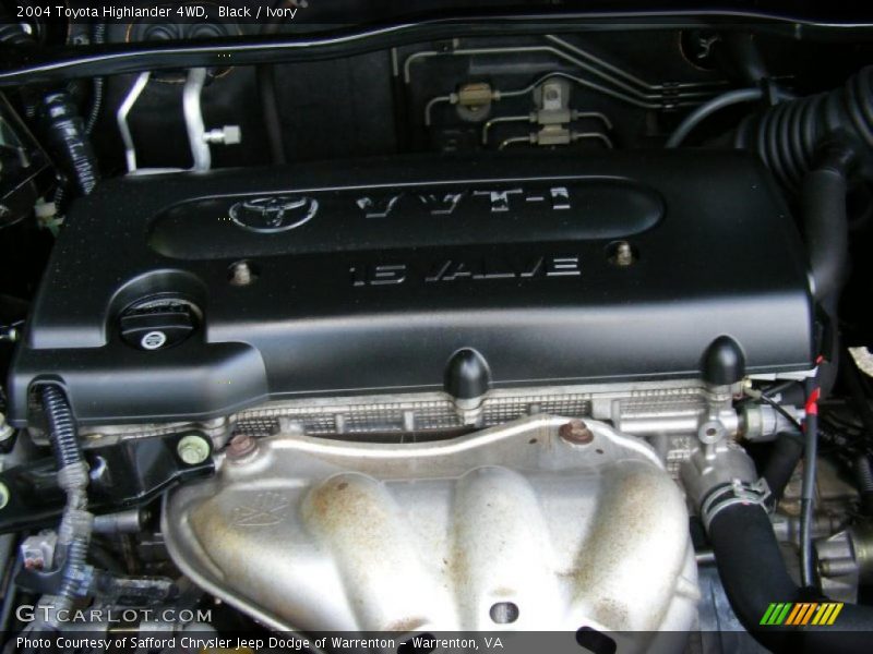 Black / Ivory 2004 Toyota Highlander 4WD