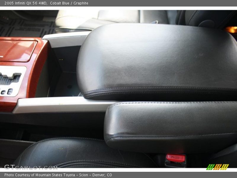 Cobalt Blue / Graphite 2005 Infiniti QX 56 4WD