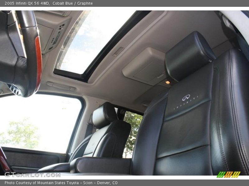 Cobalt Blue / Graphite 2005 Infiniti QX 56 4WD