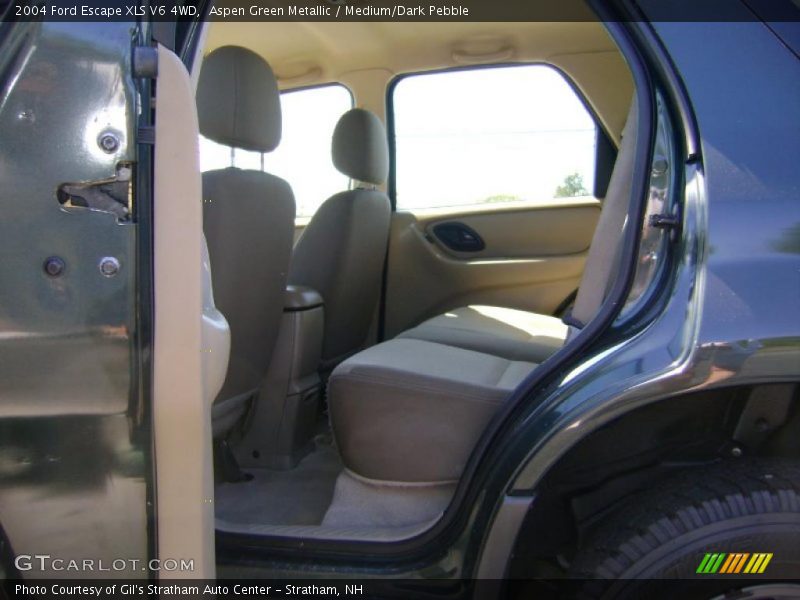 Aspen Green Metallic / Medium/Dark Pebble 2004 Ford Escape XLS V6 4WD