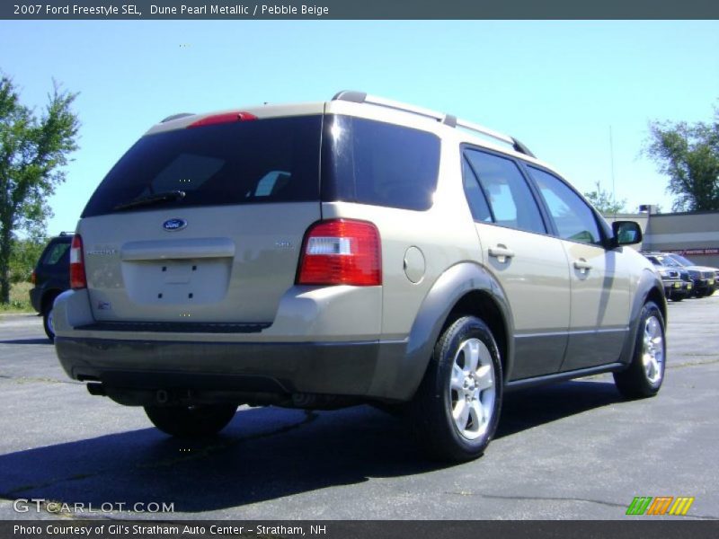 Dune Pearl Metallic / Pebble Beige 2007 Ford Freestyle SEL