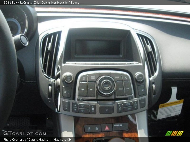 Quicksilver Metallic / Ebony 2011 Buick LaCrosse CXL