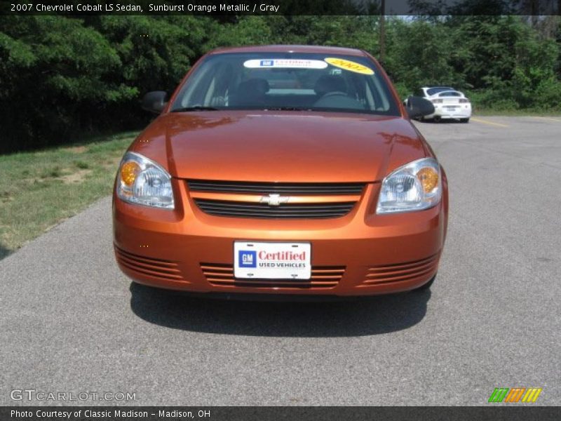 Sunburst Orange Metallic / Gray 2007 Chevrolet Cobalt LS Sedan