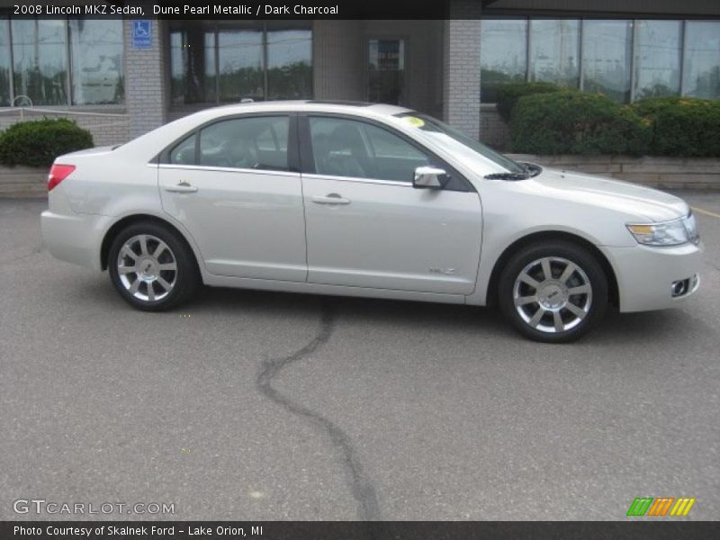 Dune Pearl Metallic / Dark Charcoal 2008 Lincoln MKZ Sedan