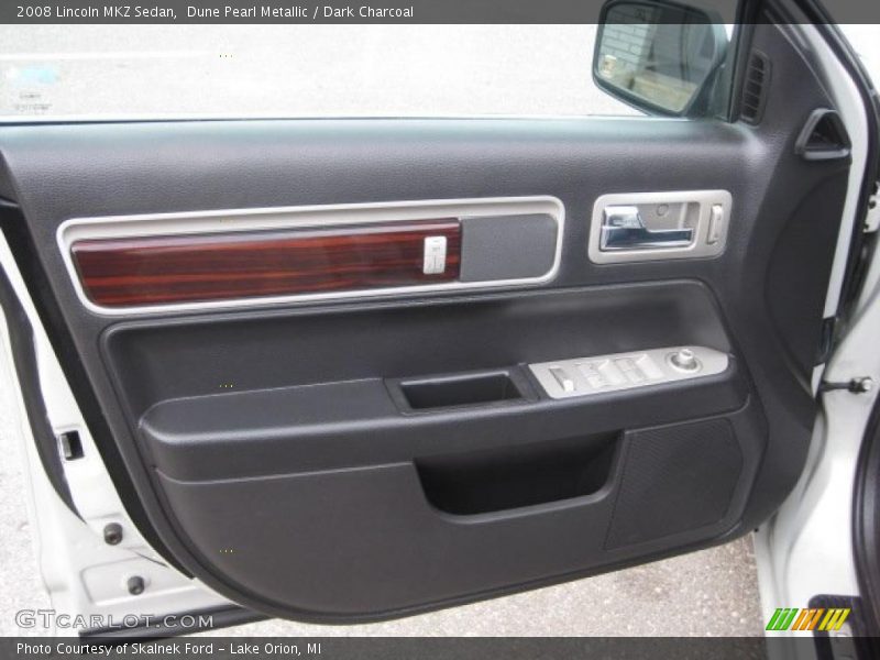 Dune Pearl Metallic / Dark Charcoal 2008 Lincoln MKZ Sedan