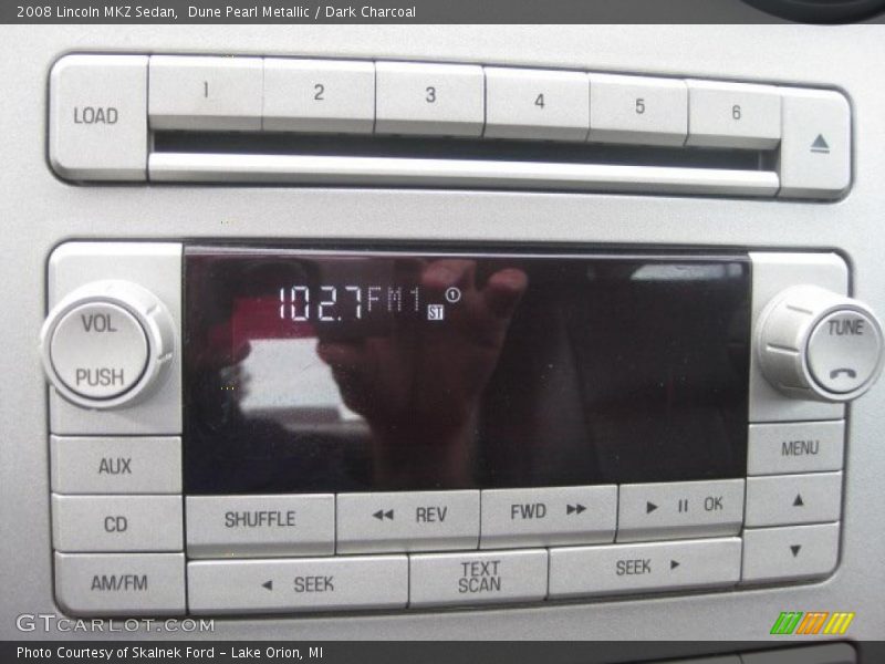 Dune Pearl Metallic / Dark Charcoal 2008 Lincoln MKZ Sedan