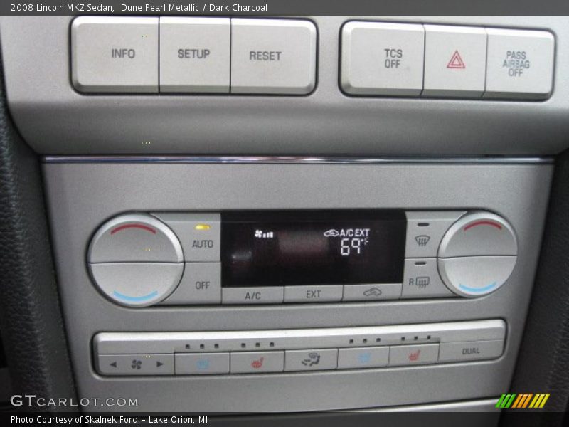 Dune Pearl Metallic / Dark Charcoal 2008 Lincoln MKZ Sedan