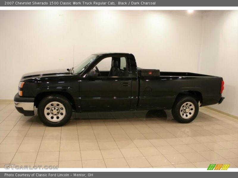 Black / Dark Charcoal 2007 Chevrolet Silverado 1500 Classic Work Truck Regular Cab