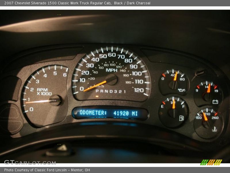 Black / Dark Charcoal 2007 Chevrolet Silverado 1500 Classic Work Truck Regular Cab