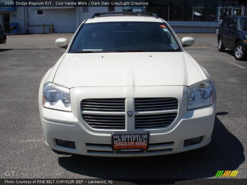 Cool Vanilla White / Dark Slate Gray/Light Graystone 2005 Dodge Magnum R/T
