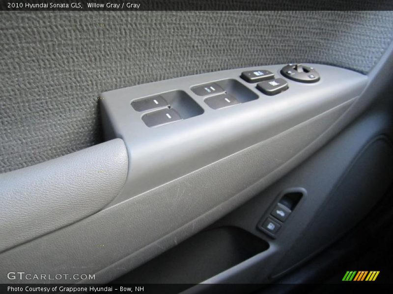 Willow Gray / Gray 2010 Hyundai Sonata GLS